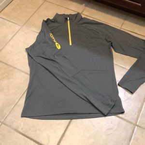 Sugoi Men’s 3/4 zip running shirt.